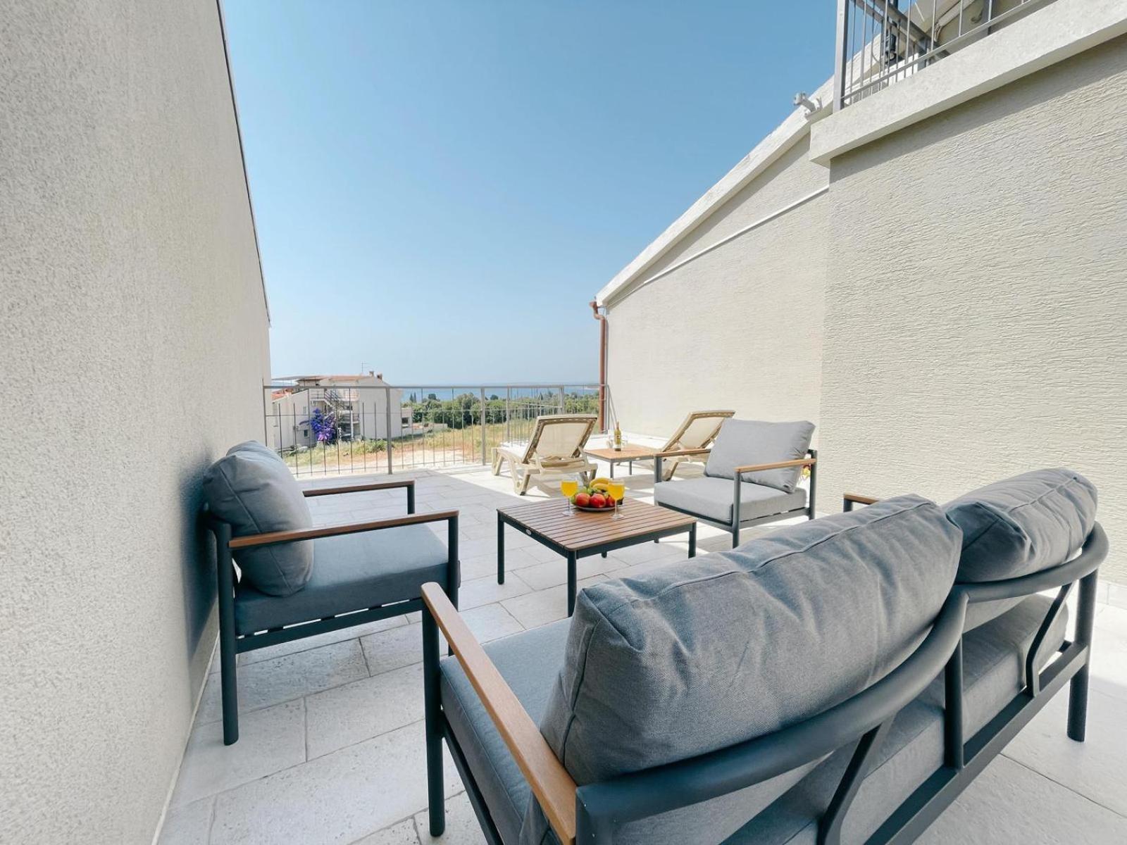 Caramel Comforts With Sea View In Stinjan Only 300 Meters From The Beach Pula Luaran gambar