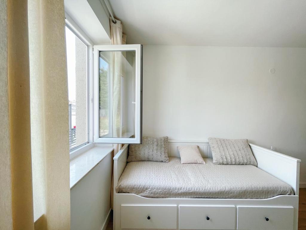 Caramel Comforts With Sea View In Stinjan Only 300 Meters From The Beach Pula Luaran gambar