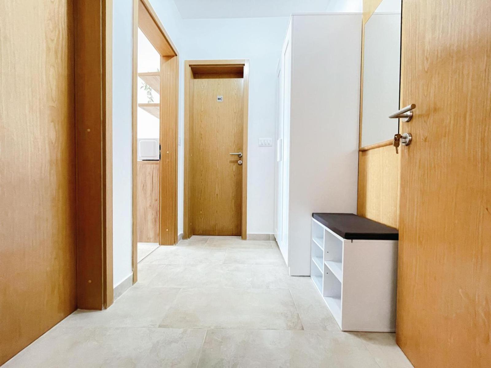 Caramel Comforts With Sea View In Stinjan Only 300 Meters From The Beach Pula Luaran gambar