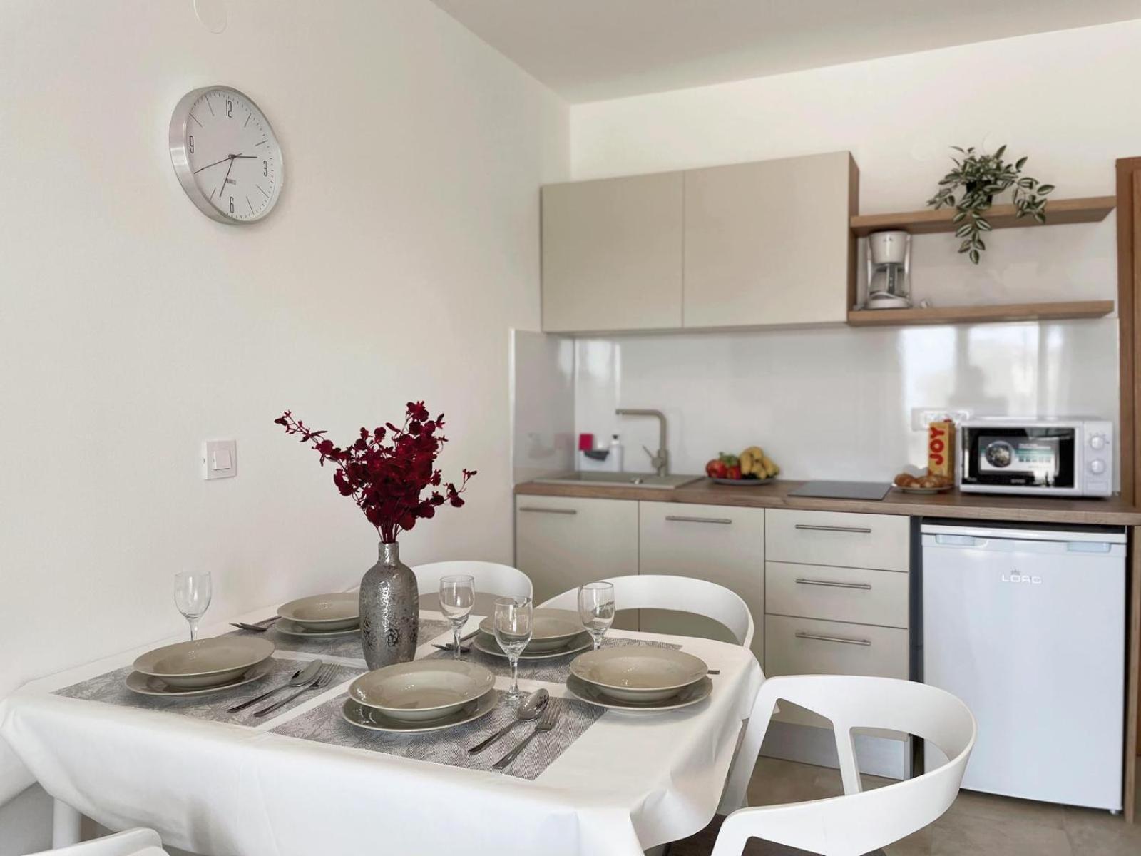 Caramel Comforts With Sea View In Stinjan Only 300 Meters From The Beach Pula Luaran gambar